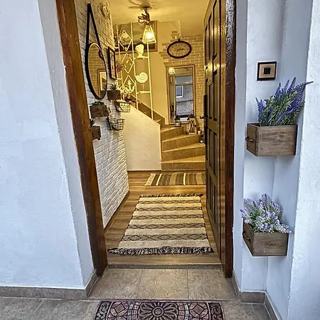 招待所 Hei Taka 索佐波尔