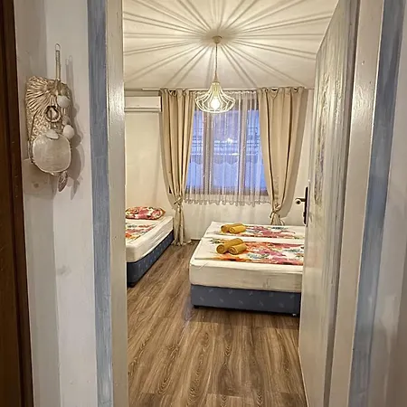 Guest house Hei Taka *